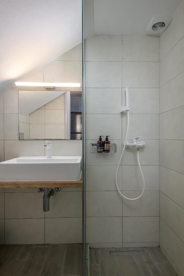 Suites 33 Kos Town Luaran gambar